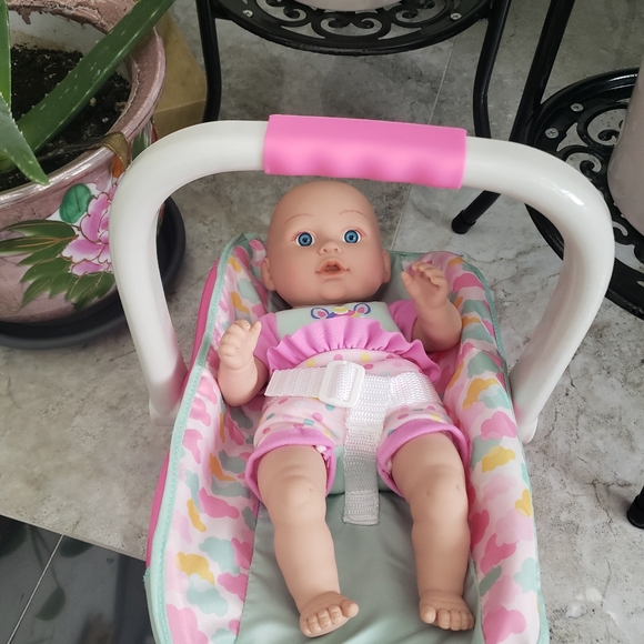 toy - Picture 3 of 4